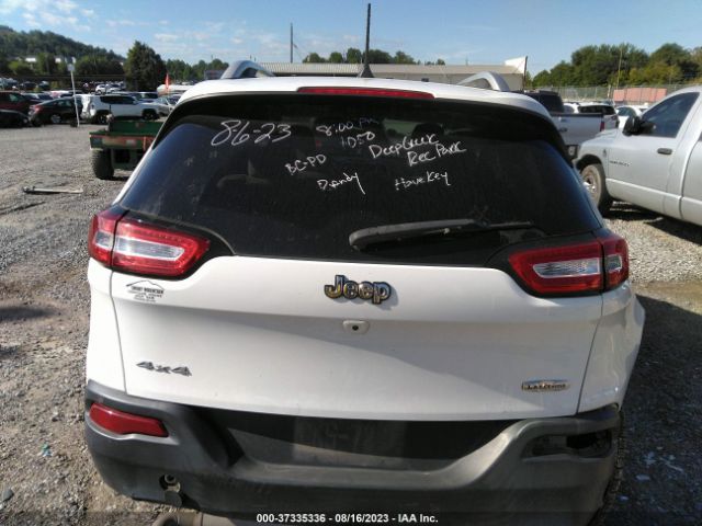 1C4PJMCS5HW666327 Jeep Cherokee Latitude