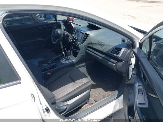 Subaru Impreza Premium 2018 4S3GKAB61J3618640 Image 5