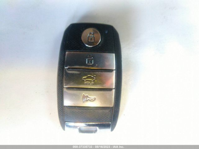 5XXGT4L37LG402975 KIA Optima S