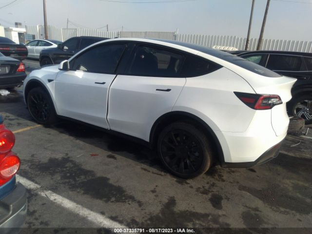 7SAYGDEE5PA115327 Tesla Model Y Long Range