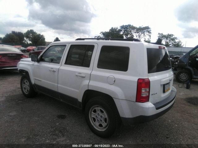 1C4NJRBB1FD130585 Jeep Patriot Sport