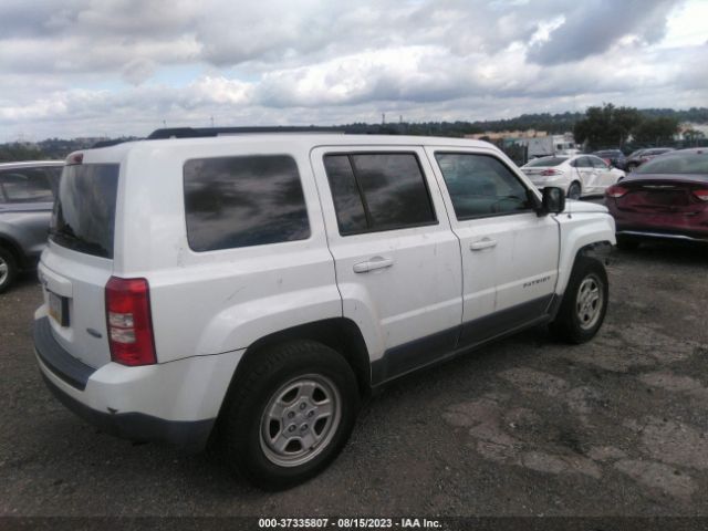 1C4NJRBB1FD130585 Jeep Patriot Sport