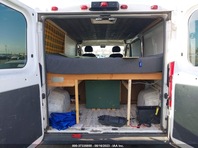 3C6TRVAG6KE509037 RAM Promaster Cargo Van