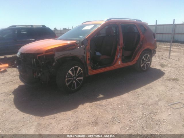 JN8AT2MT9HW385924 Nissan Rogue Sl