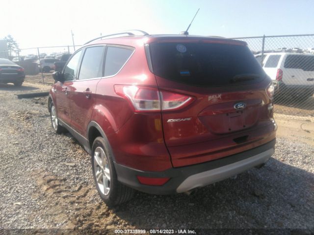 1FMCU0GXXFUB82517 Ford ESCAPE SE