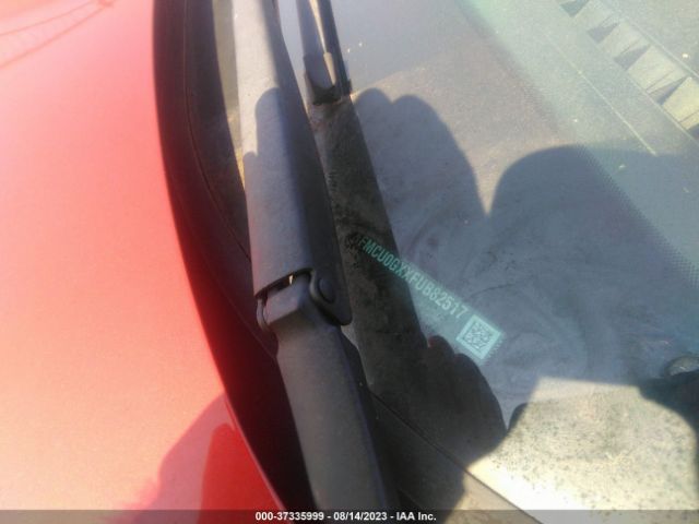 1FMCU0GXXFUB82517 Ford ESCAPE SE