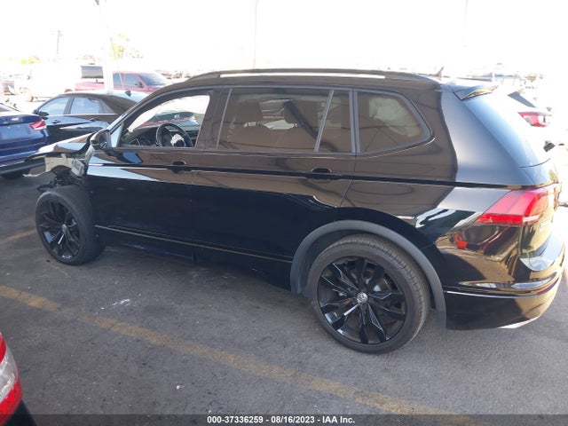3VV3B7AX5MM012287 Volkswagen Tiguan Se/se R-line Black/sel