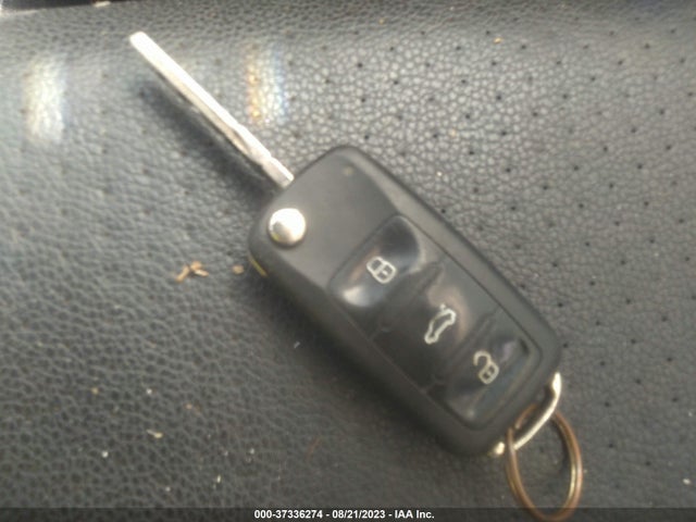 3VWD17AJ6EM420944 Volkswagen Jetta Sedan Se