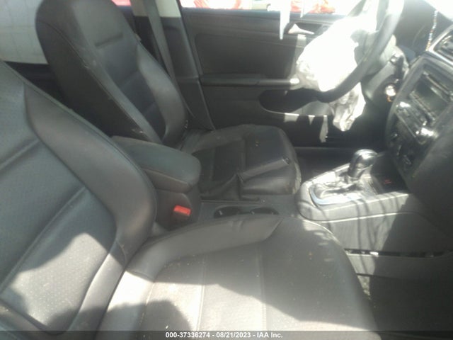 3VWD17AJ6EM420944 Volkswagen Jetta Sedan Se