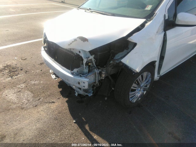 Toyota Yaris L/le 2014 VNKJTUD32EA008102 Image 8