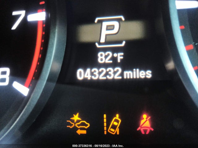 19UDE2F89JA007327 Acura Ilx W/premium