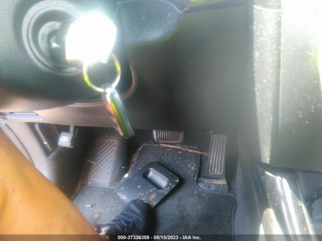 5XYKT3A69FG643048 KIA SORENTO LX