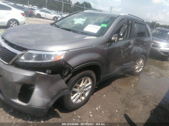 5XYKT3A69FG643048 KIA SORENTO LX