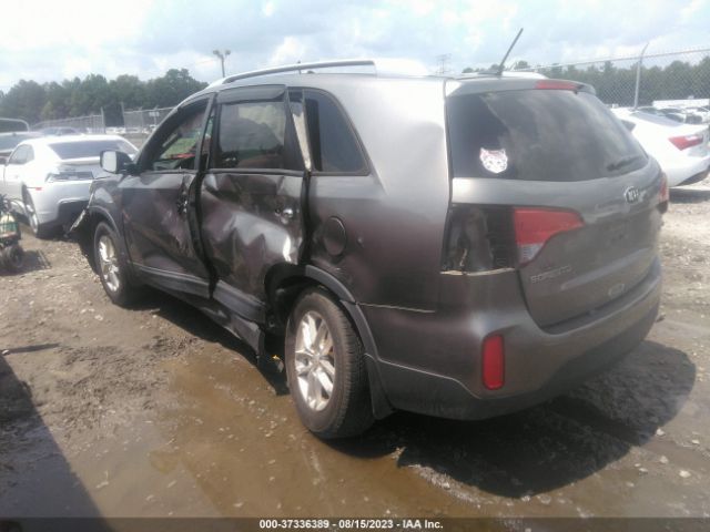 5XYKT3A69FG643048 KIA SORENTO LX