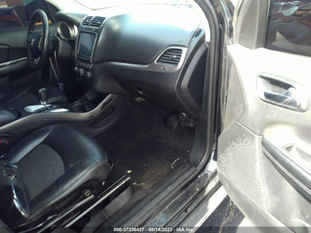 3C4PDCGB5FT734902 Dodge Journey Crossroad