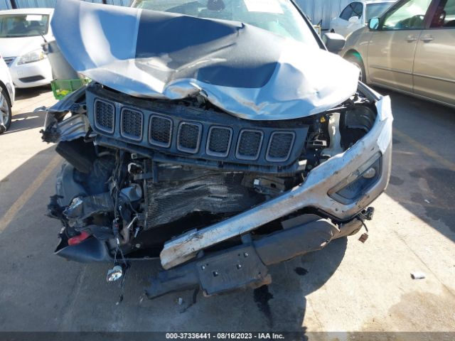 3C4NJDDB0JT470054 Jeep Compass Trailhawk