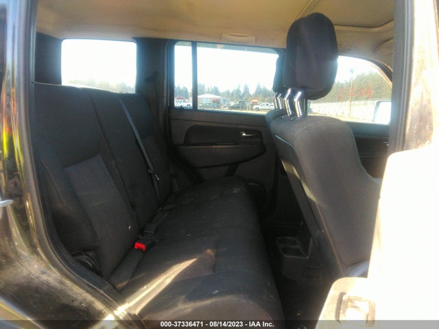 2011 JEEP LIBERTY SPORT VIN: 1J4PN2GK8BW502509