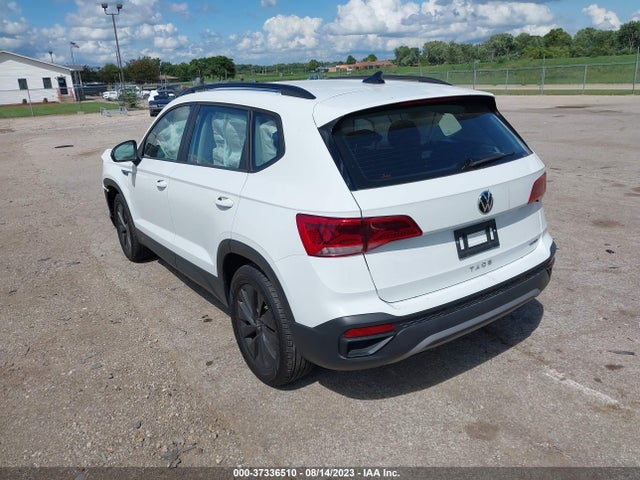 3VVAX7B2XNM072952 Volkswagen TAOS S