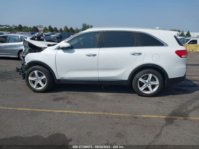 5XYPGDA35GG059883 KIA SORENTO LX