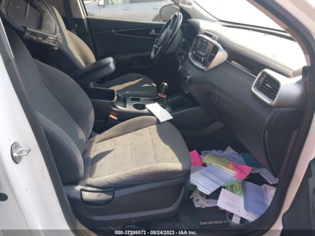 5XYPGDA35GG059883 KIA SORENTO LX