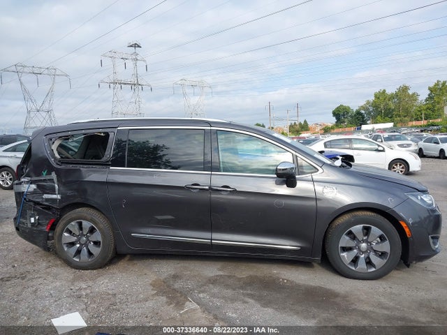 2C4RC1N73JR139671 Chrysler Pacifica Hybrid Limited