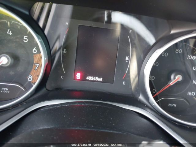3C4NJCAB8JT272126 Jeep Compass Sport