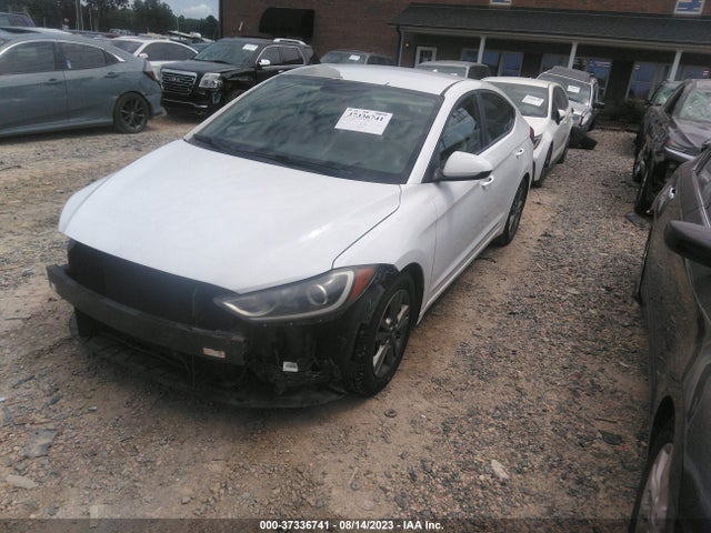 Hyundai ELANTRA SEL 2018 5NPD84LF6JH280500 Image 2