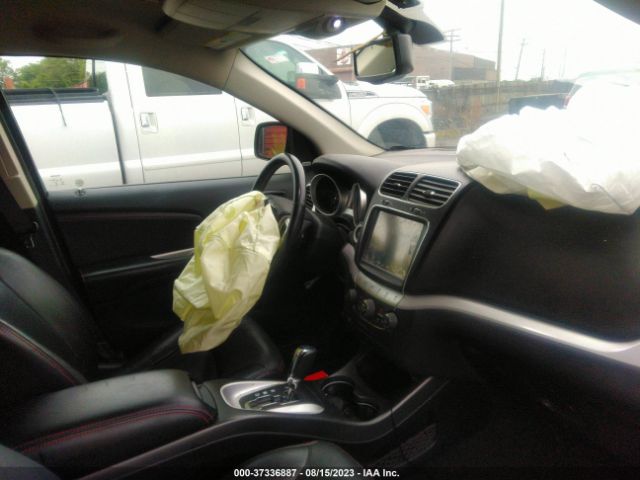 3C4PDCEGXJT141317 Dodge JOURNEY GT