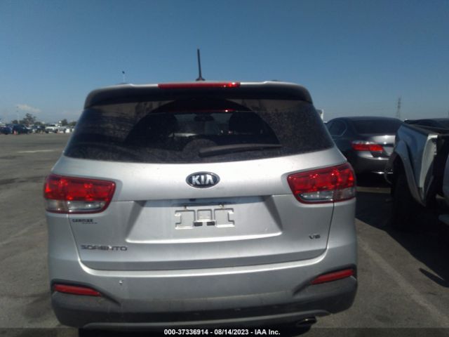 5XYPGDA54JG371699 KIA Sorento Lx V6
