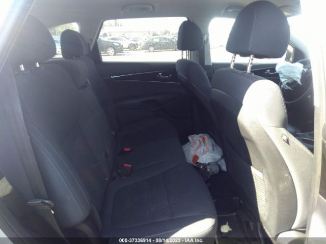 5XYPGDA54JG371699 KIA Sorento Lx V6