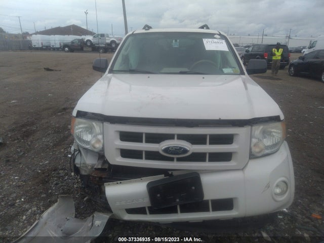 2011 FORD ESCAPE HYBRID VIN: 1FMCU5K31BKB32256