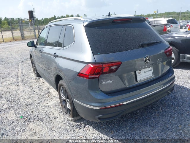3VV3B7AX2NM050626 Volkswagen TIGUAN SE