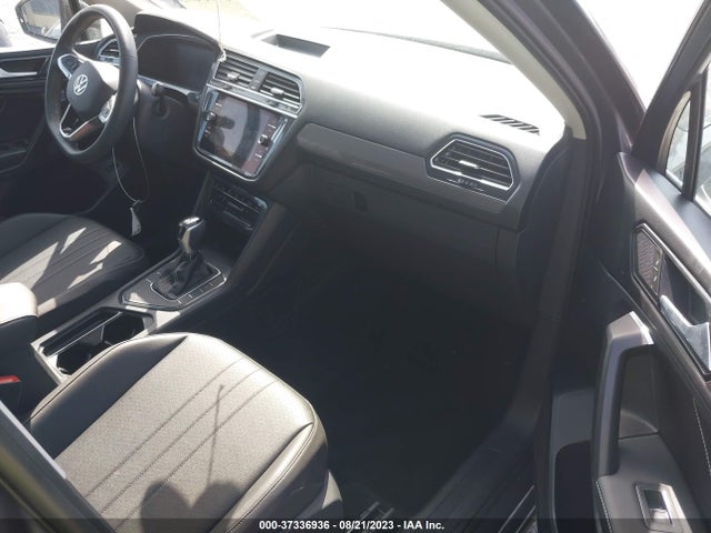 3VV3B7AX2NM050626 Volkswagen TIGUAN SE