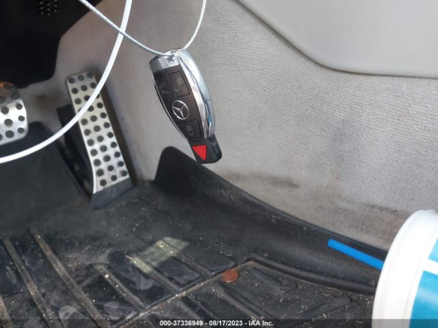 WDDLJ7DB4EA123841 Mercedes-Benz Cls-class Cls 550