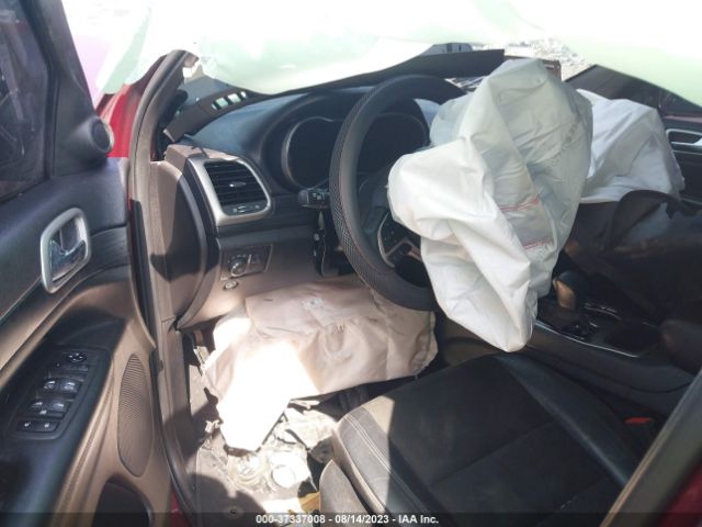 1C4RJFAG6KC771650 Jeep Grand Cherokee Altitude