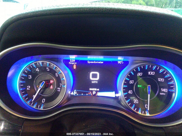 2C3CCAEGXJH123287 Chrysler 300 Limited