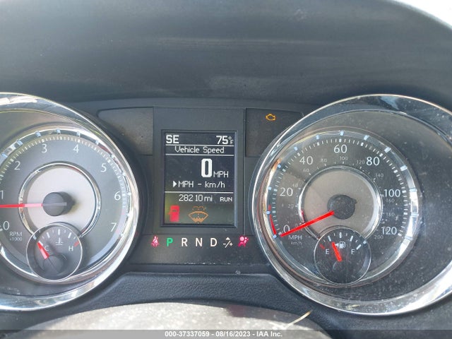 2C4RC1JG9FR742363 Chrysler Town & Country Limited