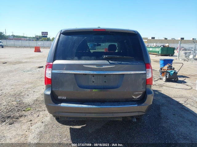 2C4RC1JG9FR742363 Chrysler Town & Country Limited