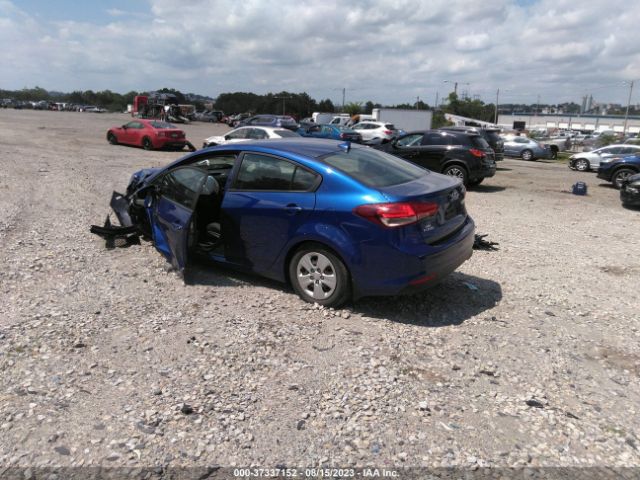 3KPFK4A72JE222085 KIA FORTE LX