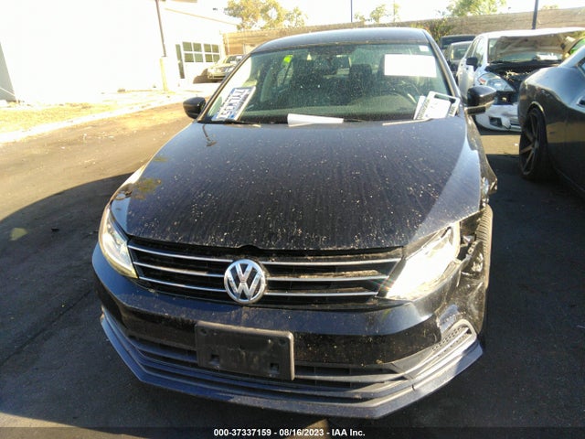 3VW2B7AJXHM323402 Volkswagen Jetta 1.4t S