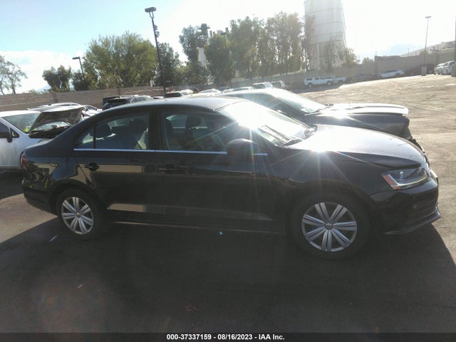 3VW2B7AJXHM323402 Volkswagen Jetta 1.4t S