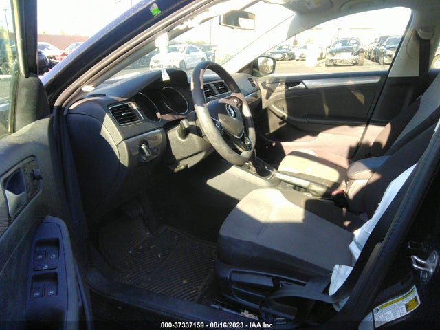 3VW2B7AJXHM323402 Volkswagen Jetta 1.4t S