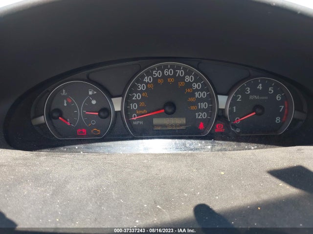 2004 SATURN ION ION 2 VIN: 1G8AM12F74Z174854