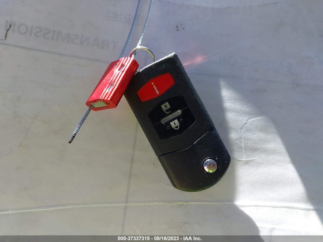 JM1CW2BL3F0184437 Mazda Mazda5 Sport