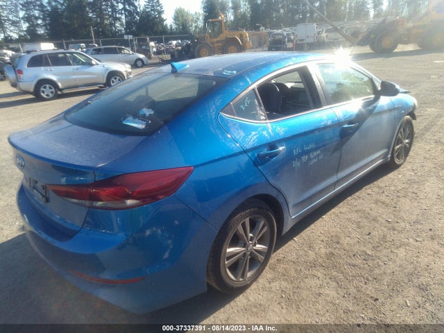 Hyundai ELANTRA SEL 2018 5NPD84LF6JH328660 Image 10