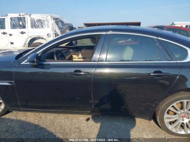 SAJBE4FX3LCY84204 Jaguar Xf 25t Prestige