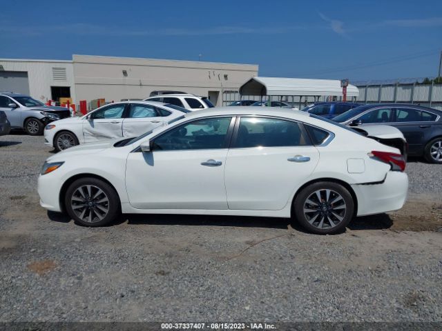 1N4AL3AP9JC186751 Nissan Altima 2.5 Sl