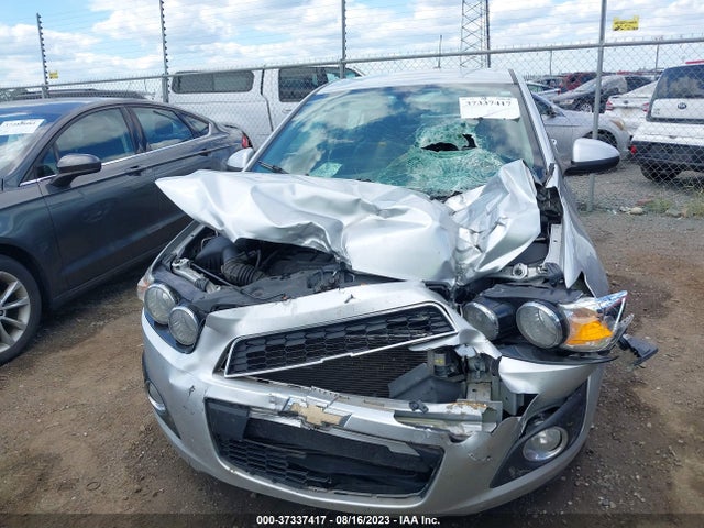 Chevrolet SONIC LTZ 2015 1G1JE5SB1F4211459 Image 11