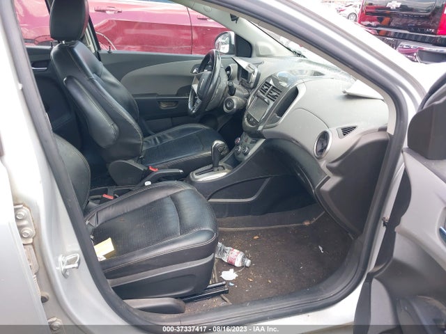 Chevrolet SONIC LTZ 2015 1G1JE5SB1F4211459 Image 5