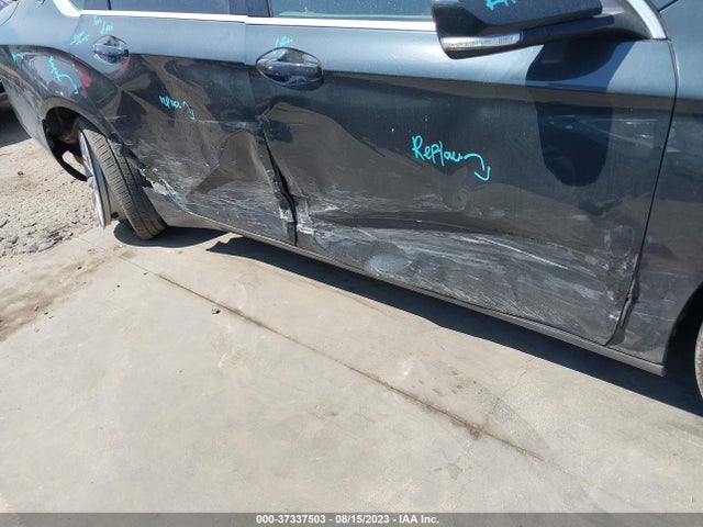Chevrolet IMPALA LT 2018 2G1105S3XJ9152070 Image 6